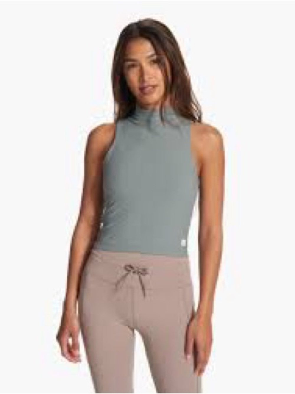 Vuori Cove Sleeveless Funnel Neck Tank Top in Sage XS